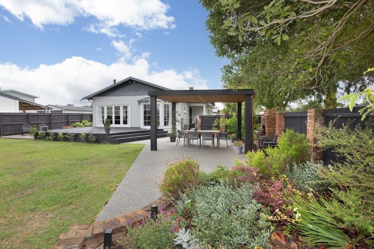 Photo of property in 2 York Street, Feilding, 4702