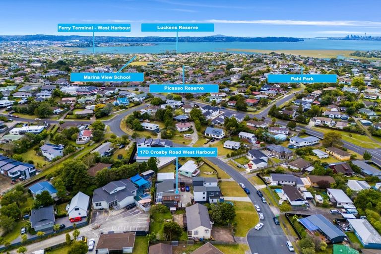 Photo of property in 17d Crosby Road, West Harbour, Auckland, 0618