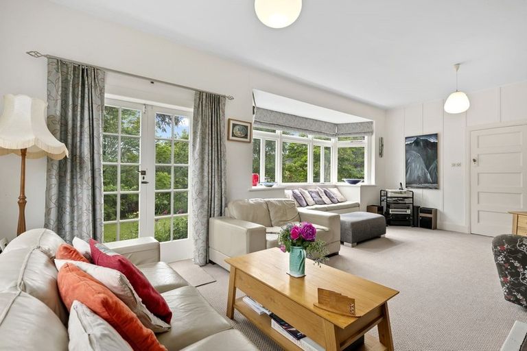 Photo of property in 10 Prouse Grove, Silverstream, Upper Hutt, 5019