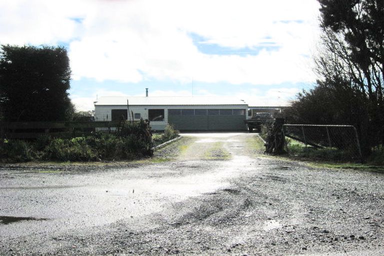 Photo of property in 63 Bay View Road, Woodend, Invercargill, 9877