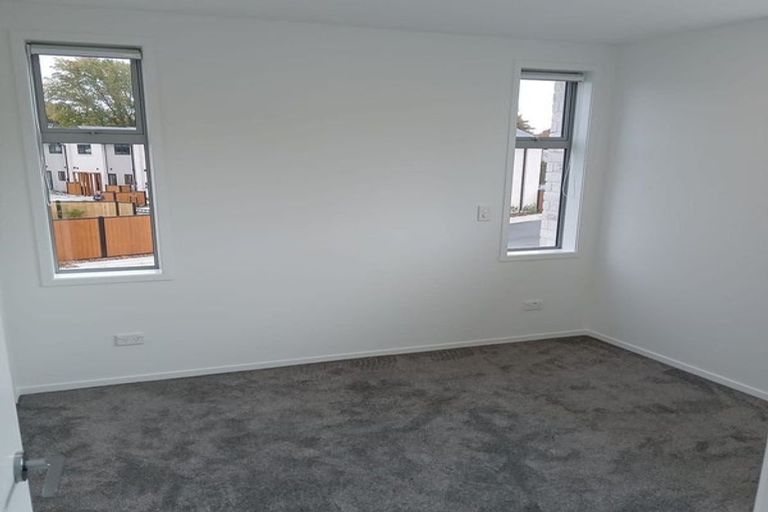 Photo of property in 1/5 Matata Place, Dallington, Christchurch, 8061