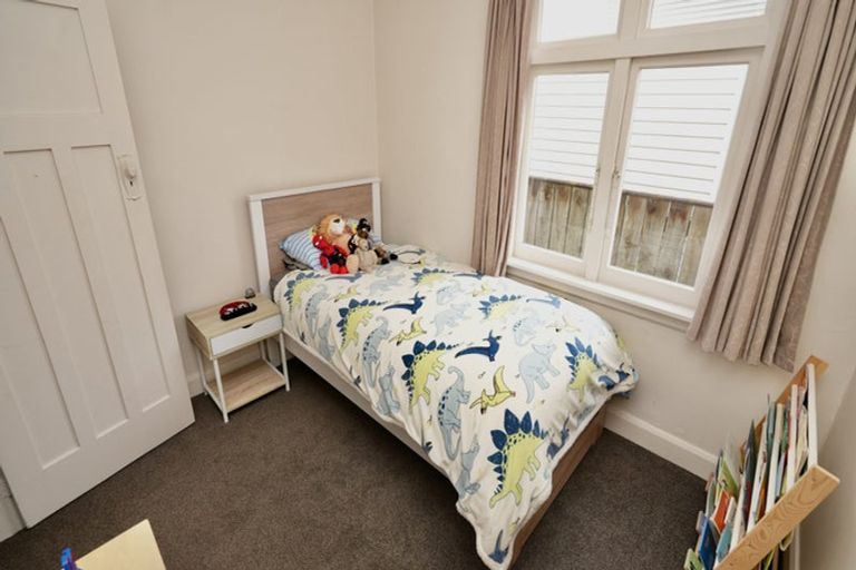 Photo of property in 52 Matipo Street, Takaro, Palmerston North, 4410