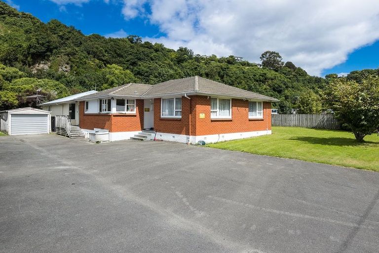 Photo of property in 49 Woodhaugh Street, Woodhaugh, Dunedin, 9010