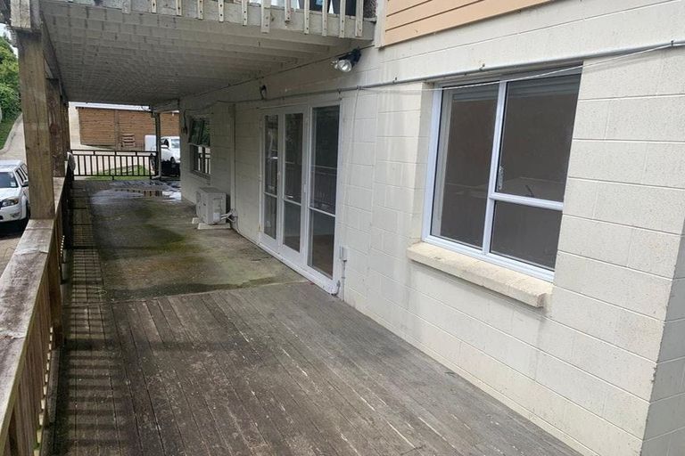 Photo of property in 190 Manuka Road, Bayview, Auckland, 0629