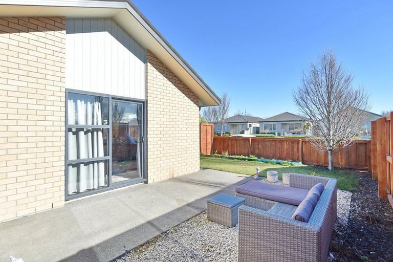 Photo of property in 72 Mary Ellen Street, Pegasus, 7612