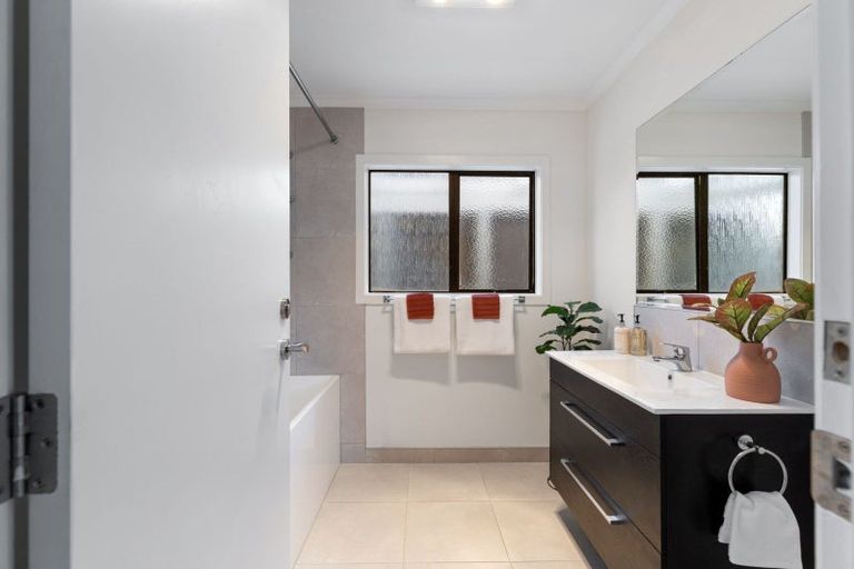 Photo of property in 64 Vogel Street, Roslyn, Palmerston North, 4414