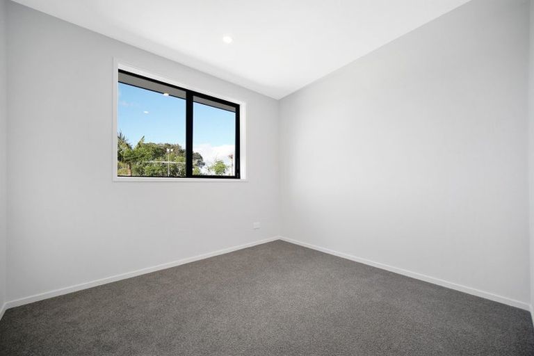 Photo of property in 129b Seabrook Avenue, New Lynn, Auckland, 0600
