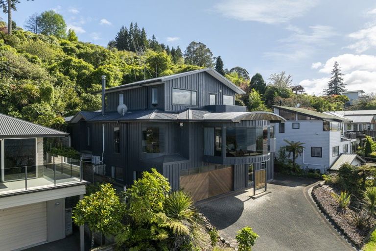 Photo of property in 82 Wakeman Road, Acacia Bay, Taupo, 3330