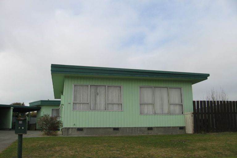Photo of property in 20 Liverpool Crescent, Tamatea, Napier, 4112