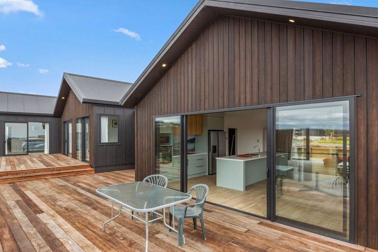 Photo of property in 31 Rangitahi Road, Raglan, 3225