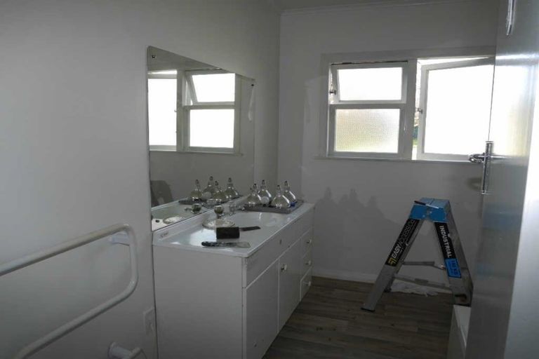 Photo of property in 72 Kiwi Road, Raumati Beach, Paraparaumu, 5032