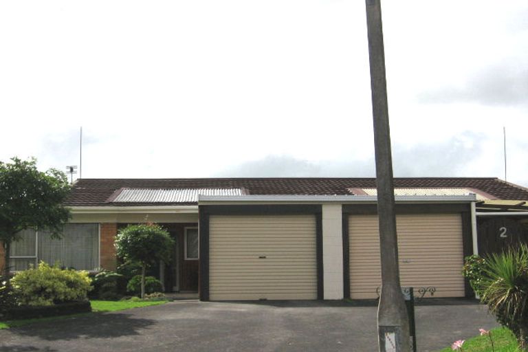 Photo of property in 2/48 Takapu Street, Henderson, Auckland, 0612