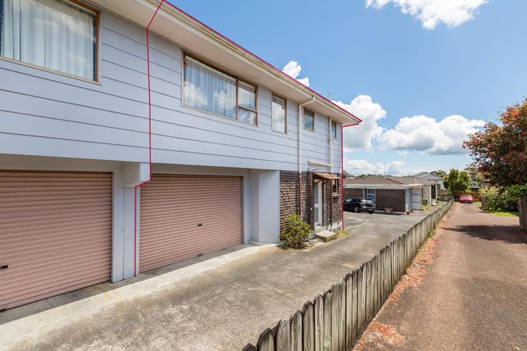 Photo of property in 5/26 Islington Avenue, New Lynn, Auckland, 0600