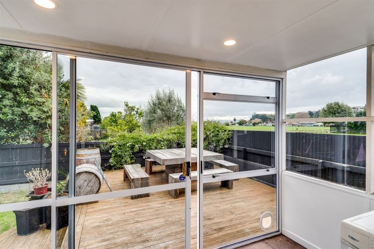 Photo of property in 49 Herrick Street, Marewa, Napier, 4110
