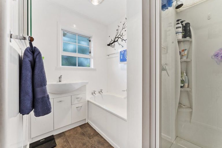 Photo of property in 7 Fox Place, Cloverlea, Palmerston North, 4412