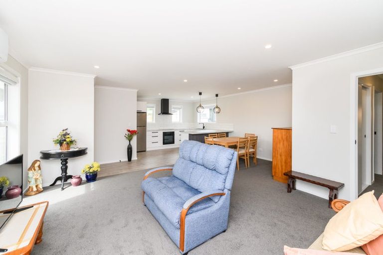 Photo of property in 208a Tremaine Avenue, Highbury, Palmerston North, 4412