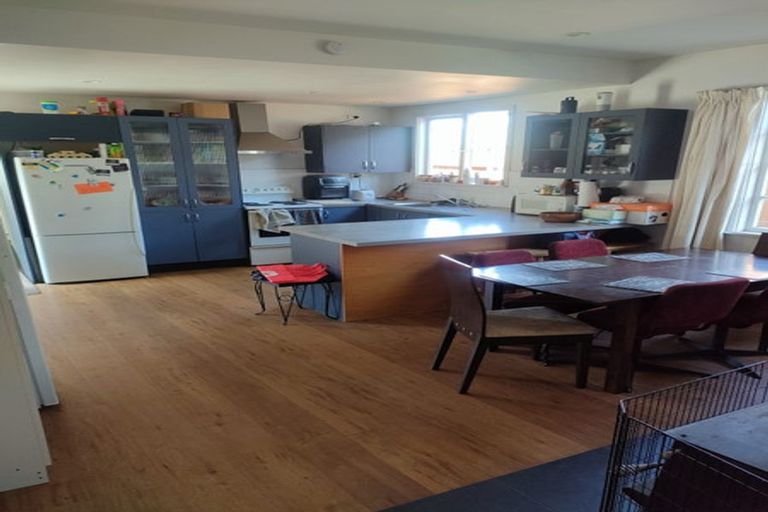 Photo of property in 190 Travis Road, New Brighton, Christchurch, 8083