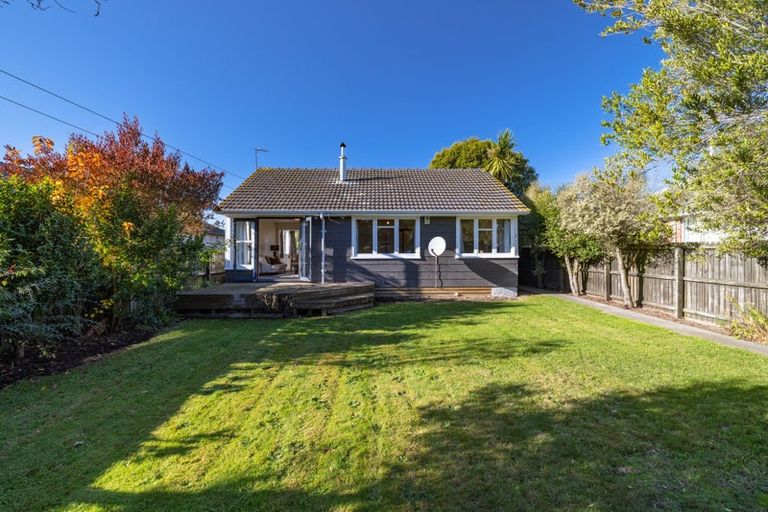 Photo of property in 10 Morrison Avenue, Northcote, Christchurch, 8052