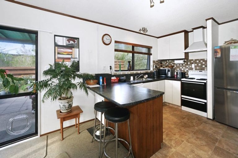 Photo of property in 100b Boucher Avenue, Te Puke, 3119