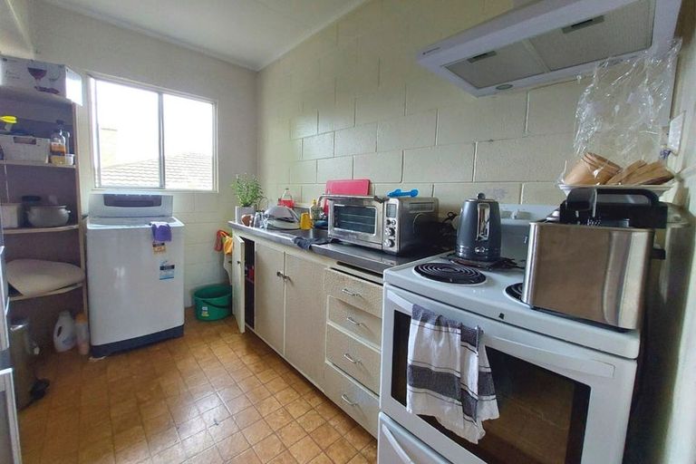 Photo of property in 10/869 Heaphy Terrace, Claudelands, Hamilton, 3214