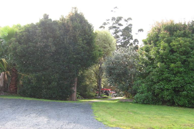 Photo of property in 5 Ferndale Avenue, Leigh, 0985