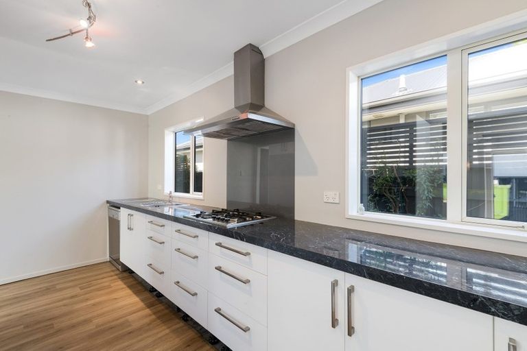 Photo of property in 9 Marshall Street, Woolston, Christchurch, 8023