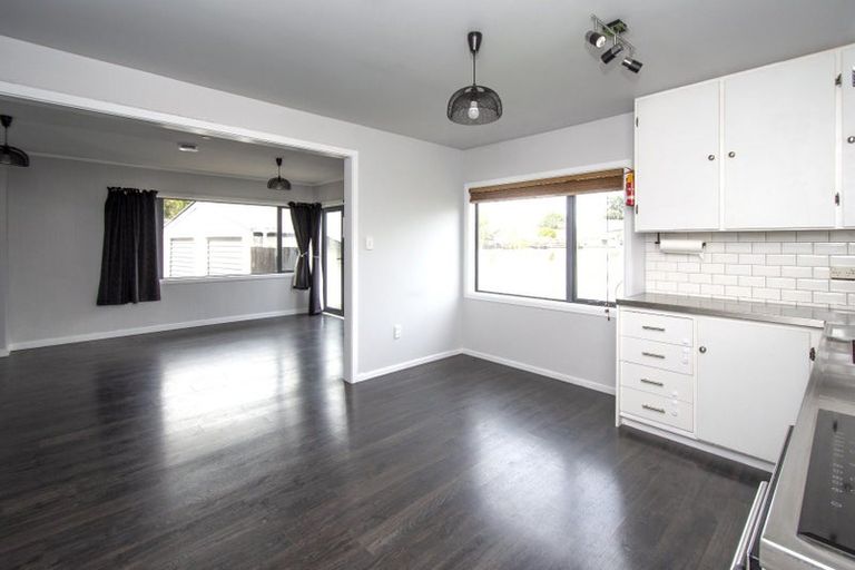 Photo of property in 2/16 Claymore Street, Woolston, Christchurch, 8062