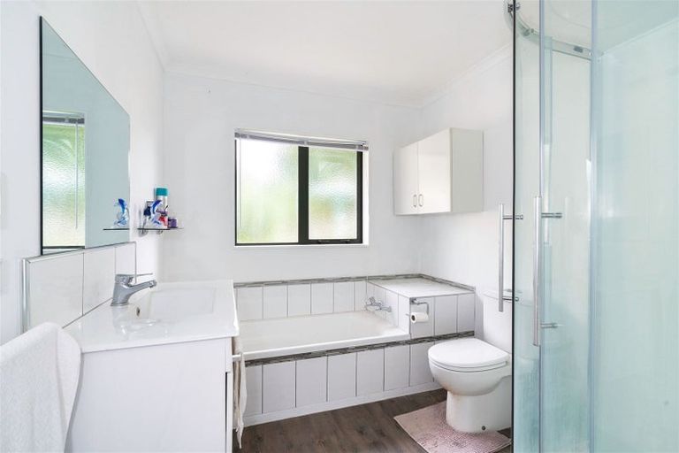 Photo of property in 38 Argyle Avenue, Levin, 5510