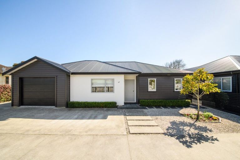 Photo of property in 83b Fitzroy Street, Terrace End, Palmerston North, 4410