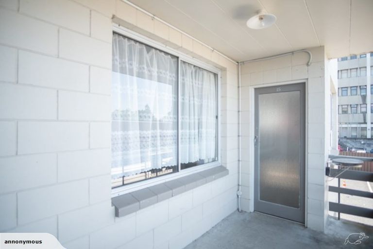 Photo of property in 8 Anzac Parade, Hamilton Central, Hamilton, 3204