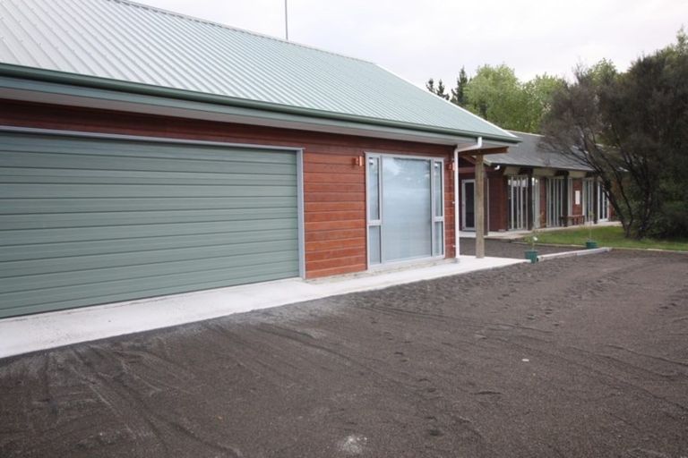 Photo of property in 55 Fitzherbert East Road, Aokautere, Palmerston North, 4471
