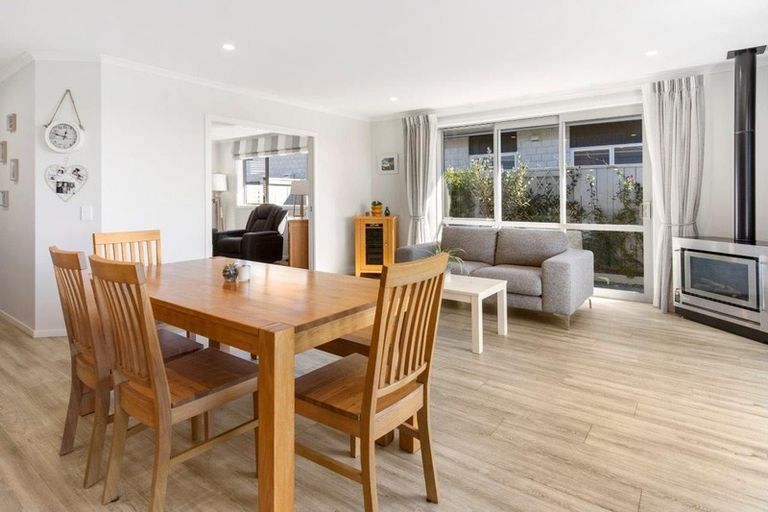 Photo of property in 55 Harding Drive, Papamoa Beach, Papamoa, 3118