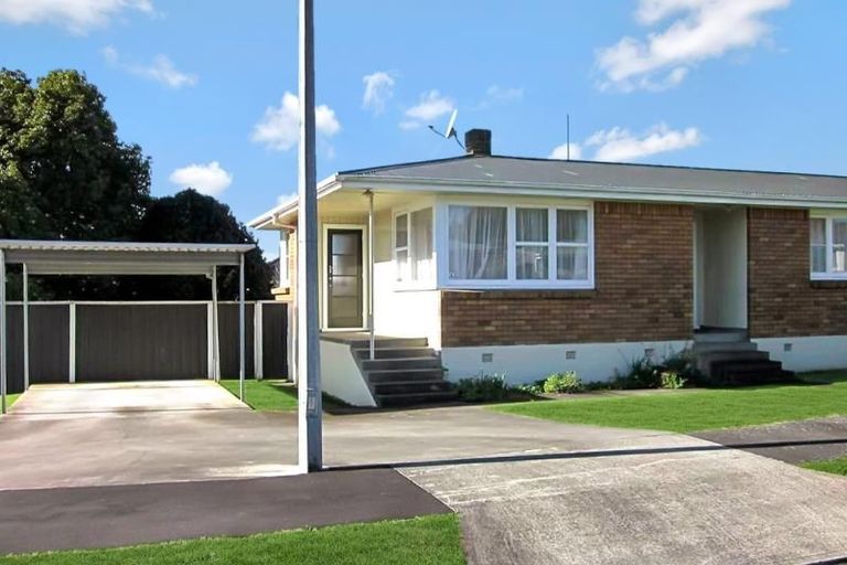 Photo of property in 1 Christie Street, Forest Lake, Hamilton, 3200