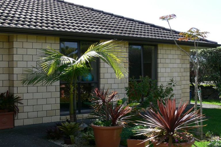 Photo of property in 1 Nautical Drive, Haruru, 0204