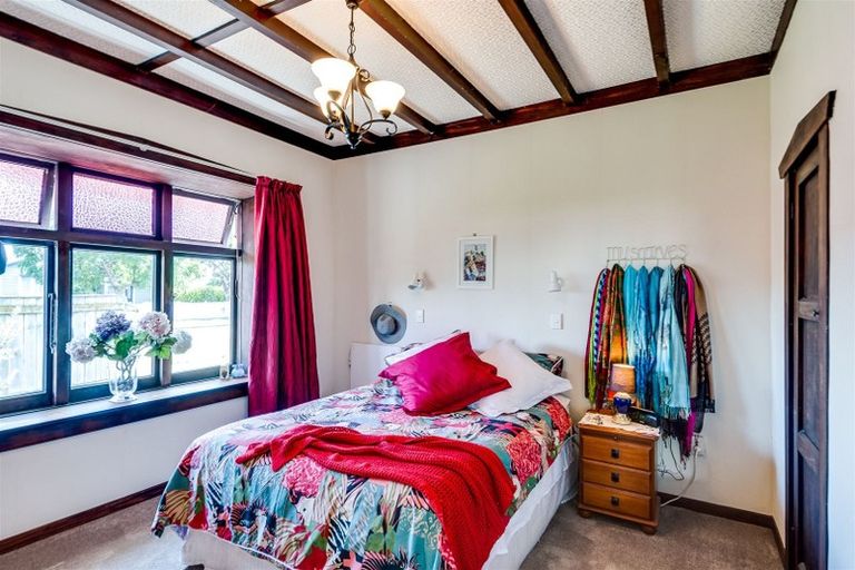 Photo of property in 1211 Caroline Road, Mayfair, Hastings, 4122