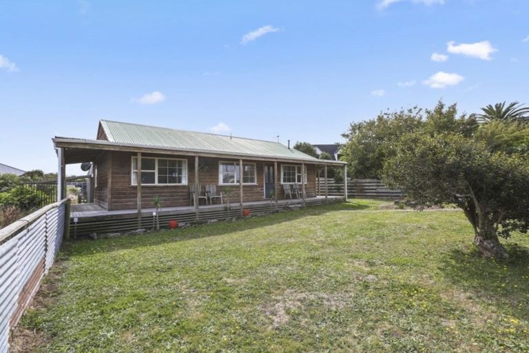 Photo of property in 11 Kauae Street, Manaia, 4612