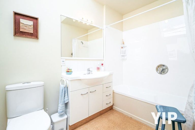 Photo of property in 4/40 Clifford Road, Johnsonville, Wellington, 6037