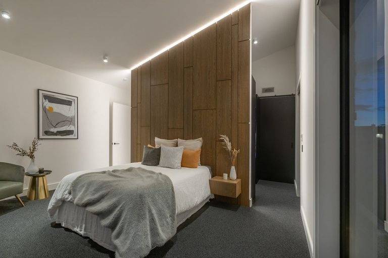 Photo of property in 296 Kitchener Road, Pukekohe, 2120