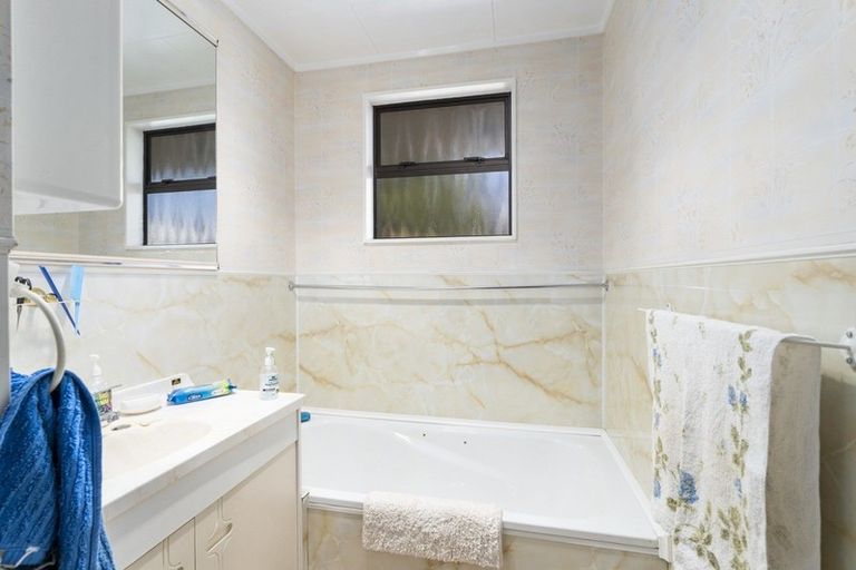 Photo of property in 94 Gillespies Line, Cloverlea, Palmerston North, 4412