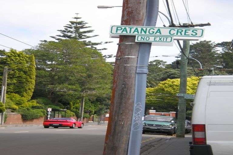 Photo of property in 28 Patanga Crescent, Thorndon, Wellington, 6011