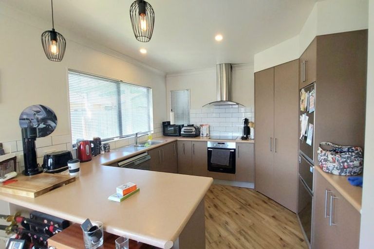 Photo of property in 1 Lisa Place, Brookfield, Tauranga, 3110