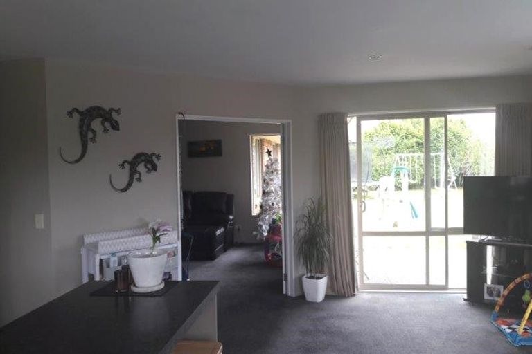 Photo of property in 5 Marlowe Place, Rolleston, 7614