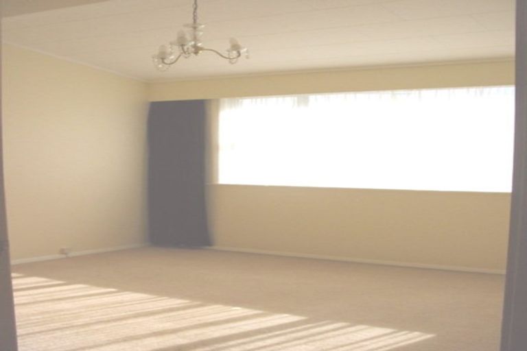 Photo of property in 1b Horoeka Street, Stokes Valley, Lower Hutt, 5019