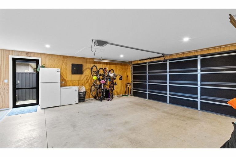 Photo of property in 32 Lindsay Way, Grasmere, Invercargill, 9810