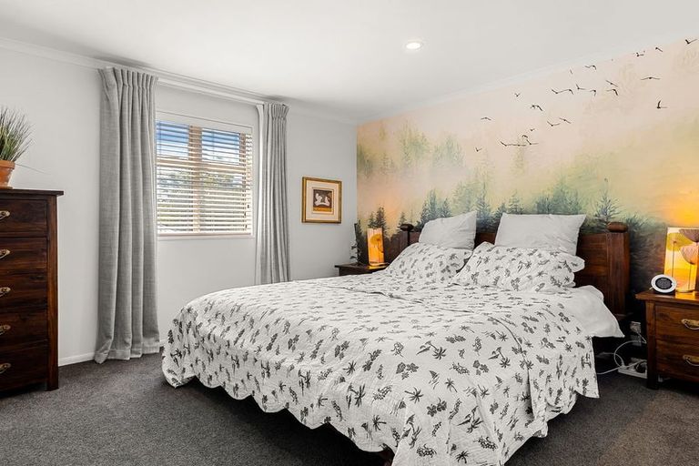 Photo of property in 1 Richard Seddon Drive, Northwood, Christchurch, 8051