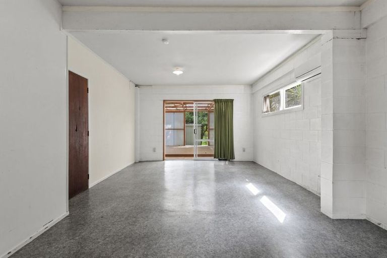 Photo of property in 6 Bellcroft Place, Belmont, Auckland, 0622