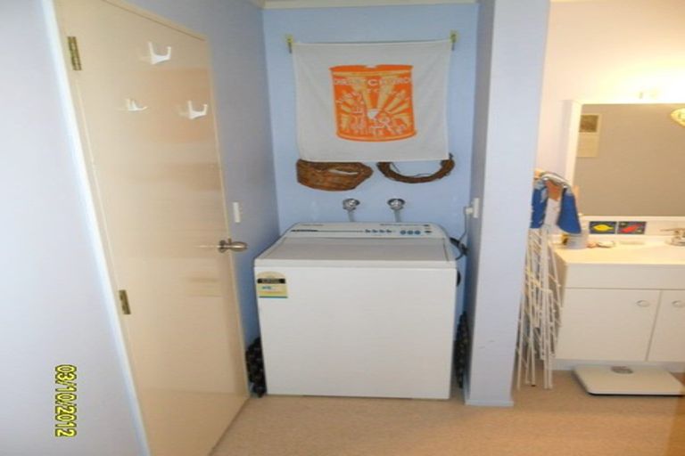 Photo of property in 8 Girton Terrace, Mount Cook, Wellington, 6021