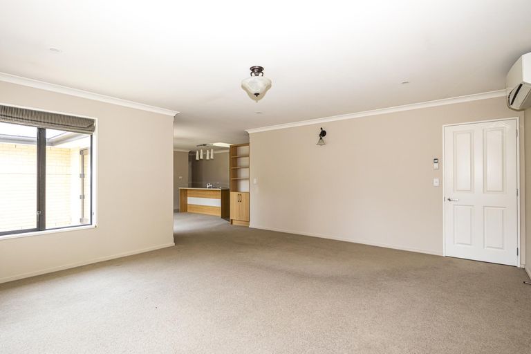 Photo of property in 1 Kennedy Street, Geraldine, 7930