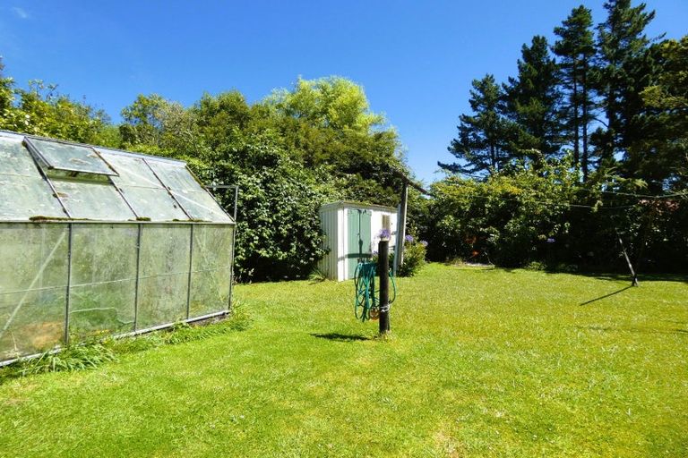 Photo of property in 16 Mcgill Street, Waimangaroa, Westport, 7891