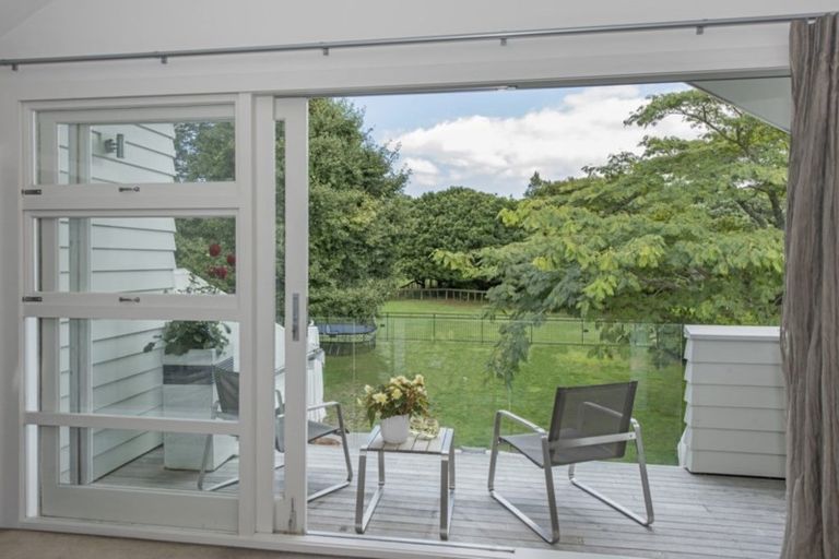 Photo of property in 39 Maungakiekie Avenue, Greenlane, Auckland, 1051